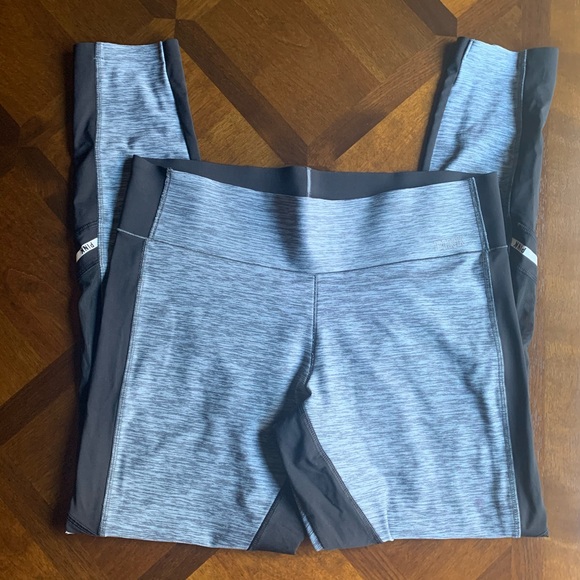 PINK Victoria's Secret Pants - Pink Victoria’s Secret ultimate leggings NWOT